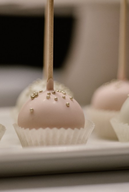 Desszertasztal - bazsarózsával