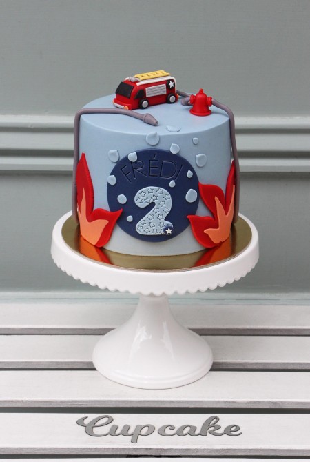 Tűzoltós torta